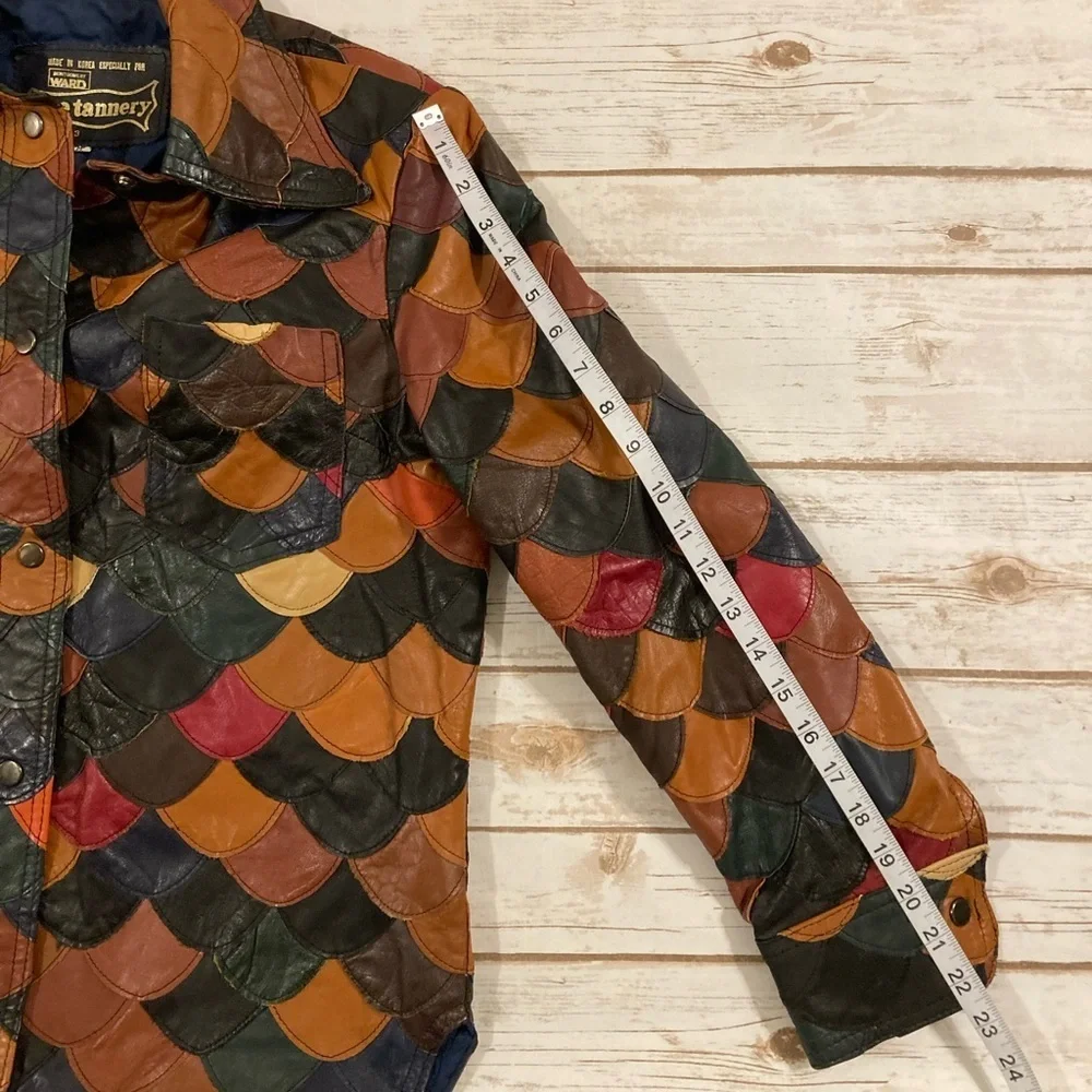 Vintage 1970’s Patchwork Fish Scale Leather Shirt Jacket Medium - Picture 4 of 15